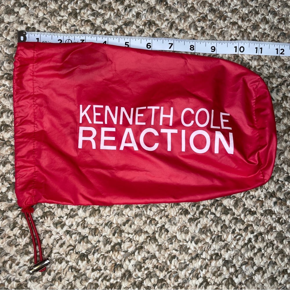 Kenneth Cole Reaction Women's Red Quilted Packable Puffer Jacket - Picture 13 of 16